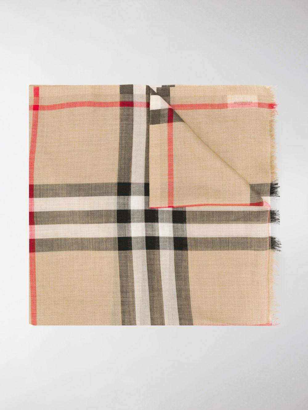 8018468 #A7026 BURBERRY