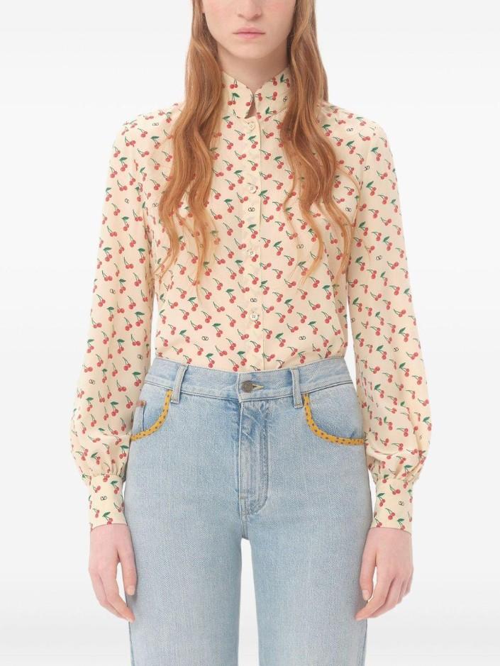 7B3AB7U0* 9M9CRF VALENTINO