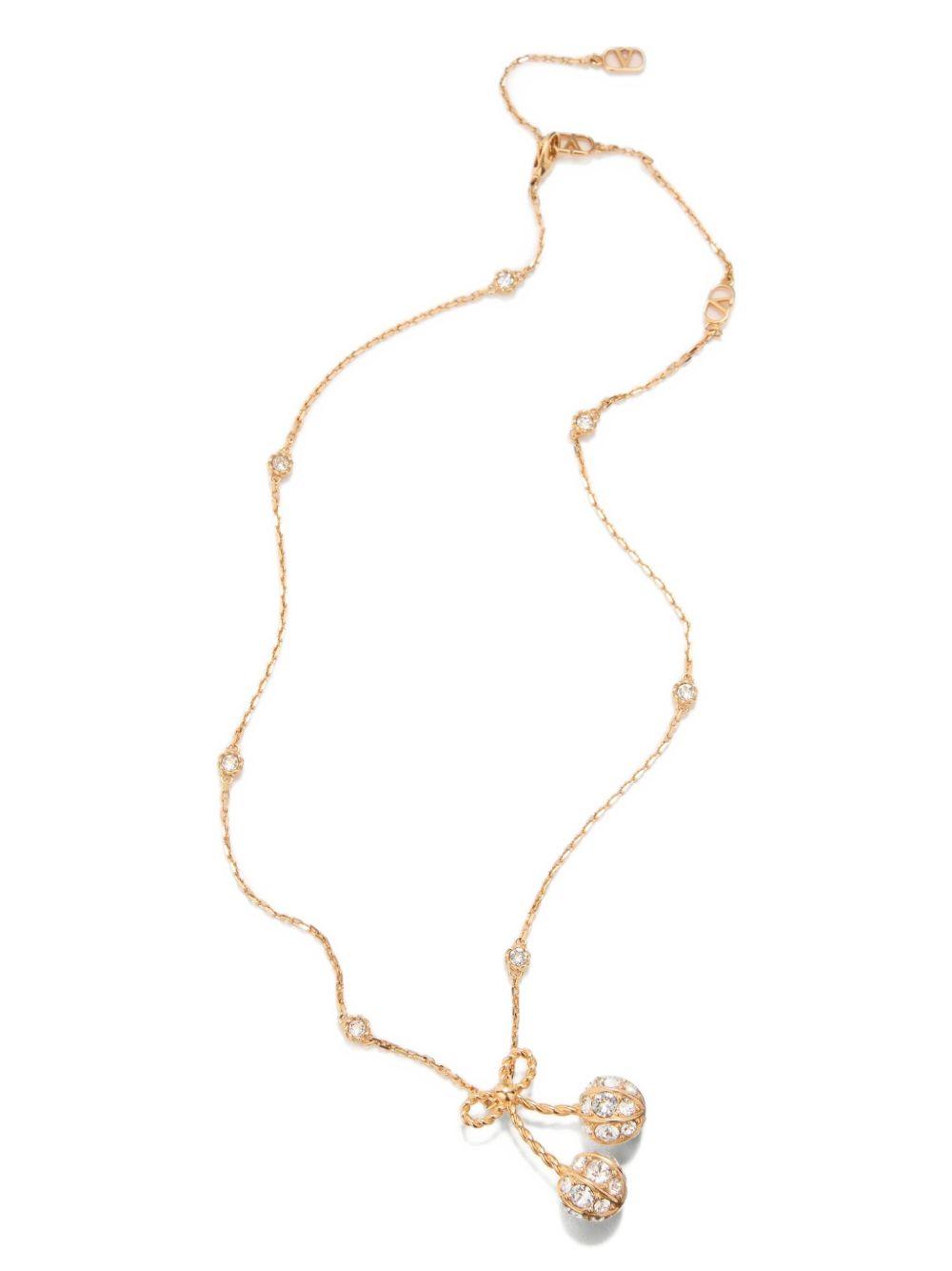 7W0J0BA2* YCW9MN VALENTINO