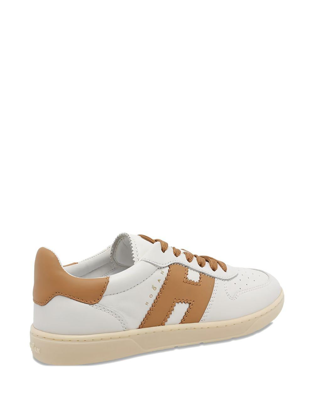 HXW6470FY50 UAI0RVK HOGAN