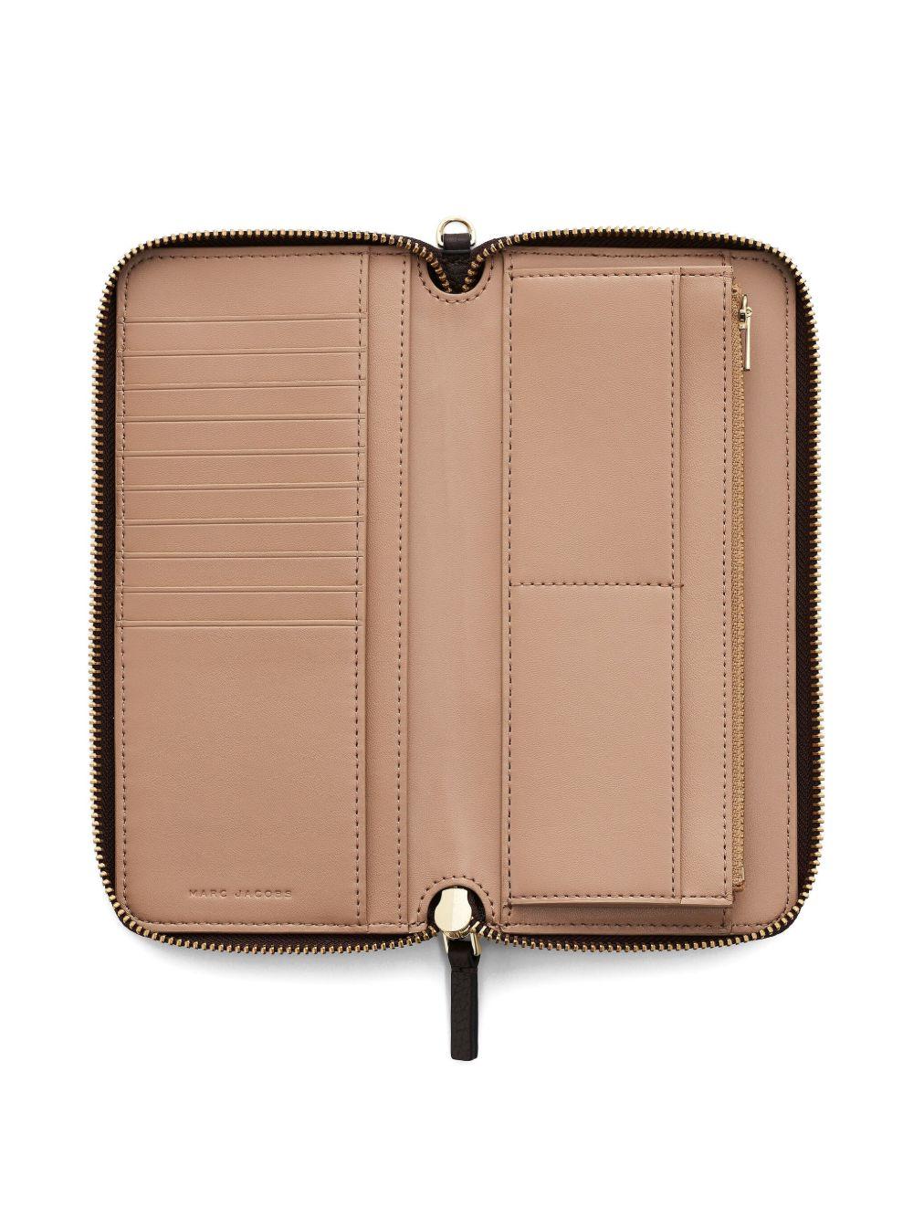 2P4SMP015S02 #905 MARC JACOBS