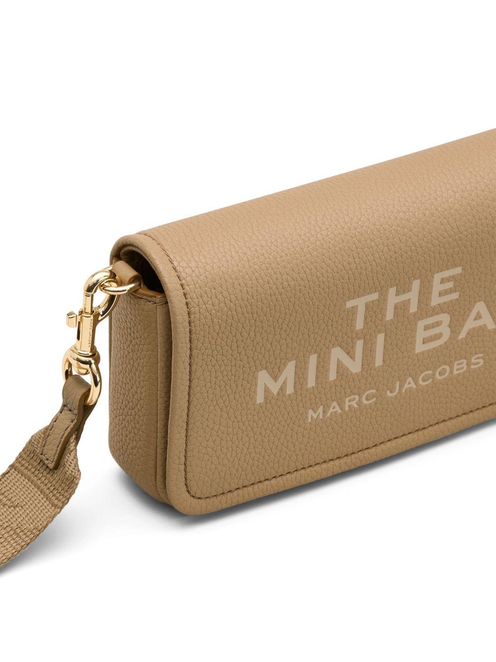 2S4SMN080S02 #230 MARC JACOBS