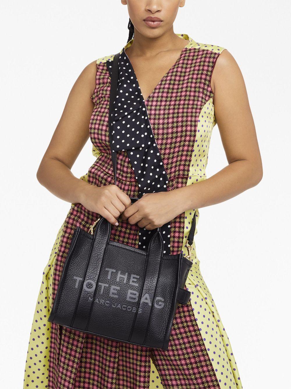 H009L01SP21 #001 MARC JACOBS