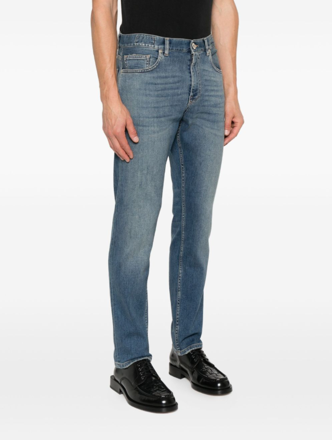 X75PANL09* TET0L01208N ELEVENTY