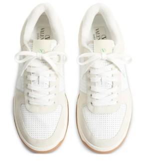 8Y2S0M78ZZM* #0BO VALENTINO