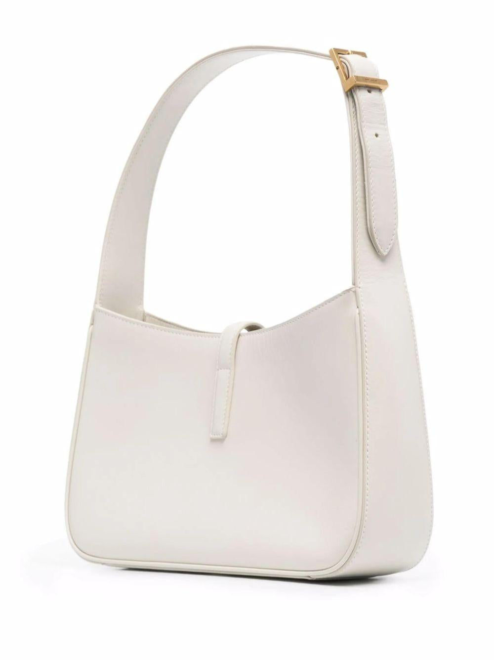 657228 2R20W9207 SAINT LAURENT