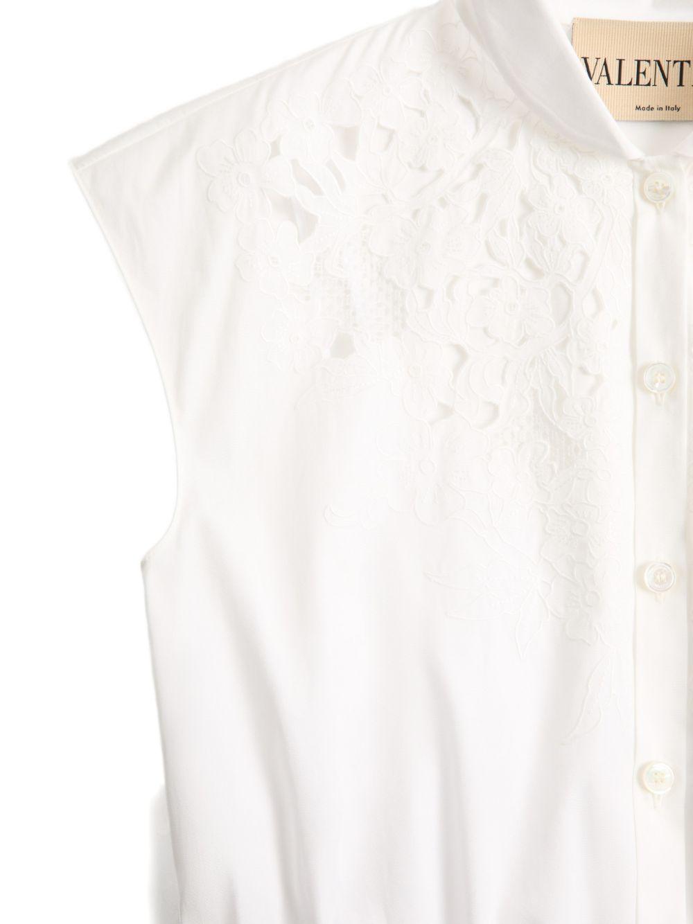 8B3VAJR59VN* #0BO VALENTINO