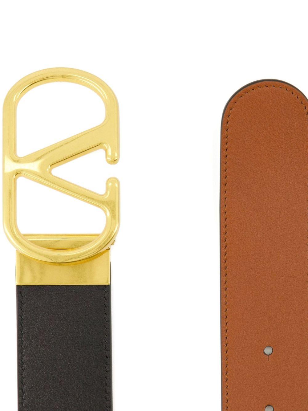 8W2T0SQ4IYR* #DRN VALENTINO