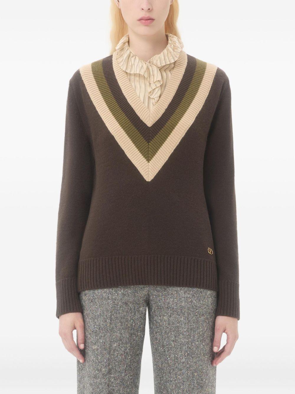 7B0KC69L* 9SWBET VALENTINO