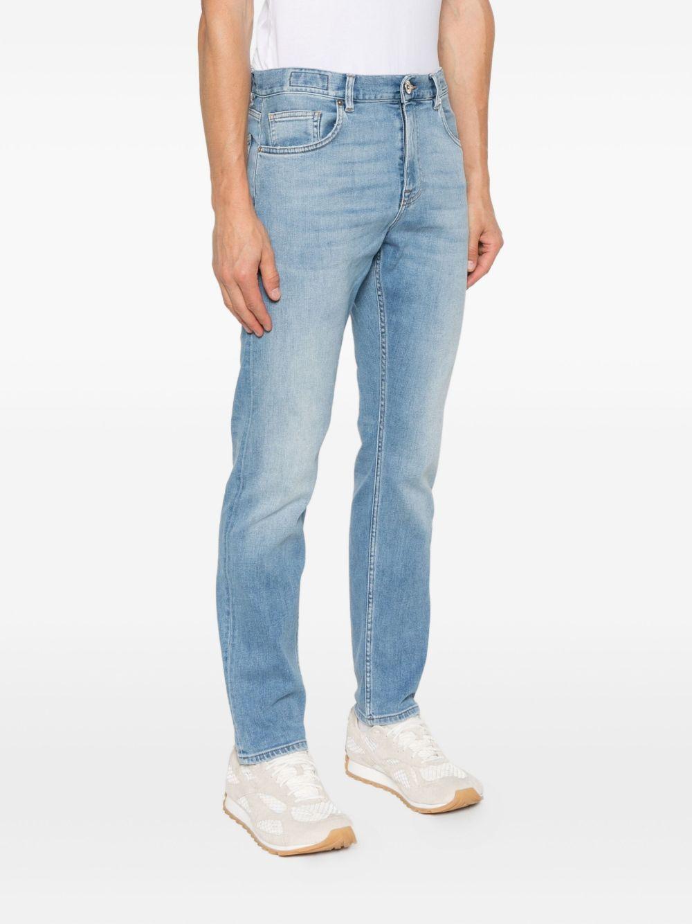 X75PANL09* TET0L01208 ELEVENTY