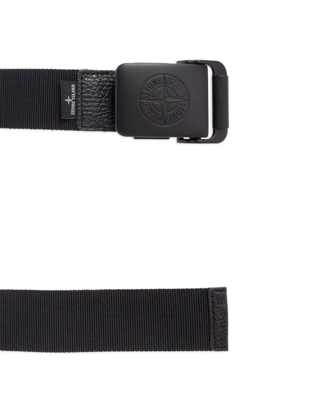 L1S159300001 S0073V0029 STONE ISLAND