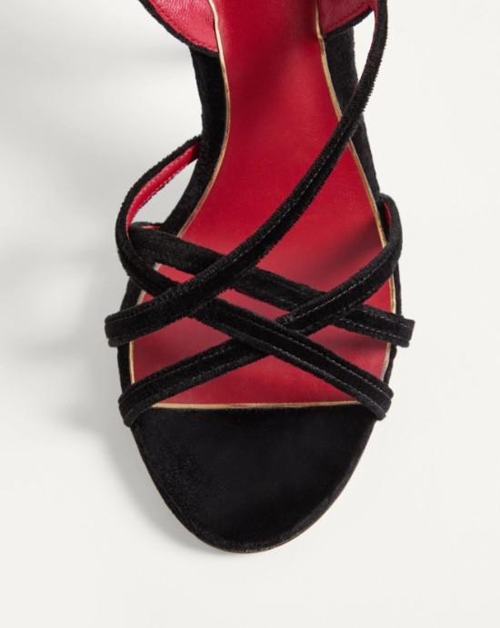 7W0S0NC6* WPJ0NO VALENTINO