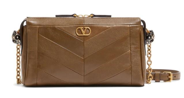 8W2B0S99UYF* #BGQ VALENTINO