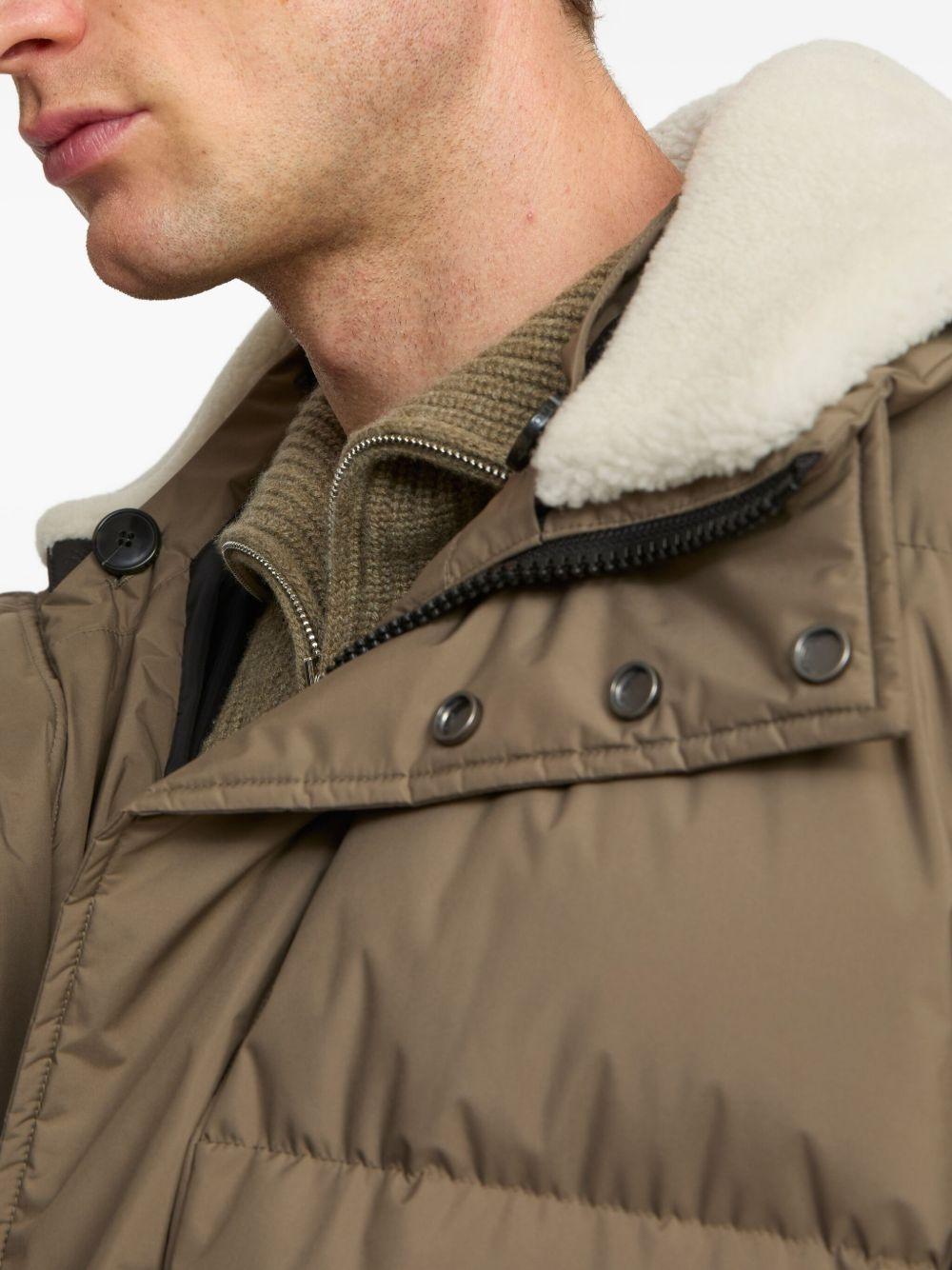 26WHV01678 J17WA8185 YVES SALOMON