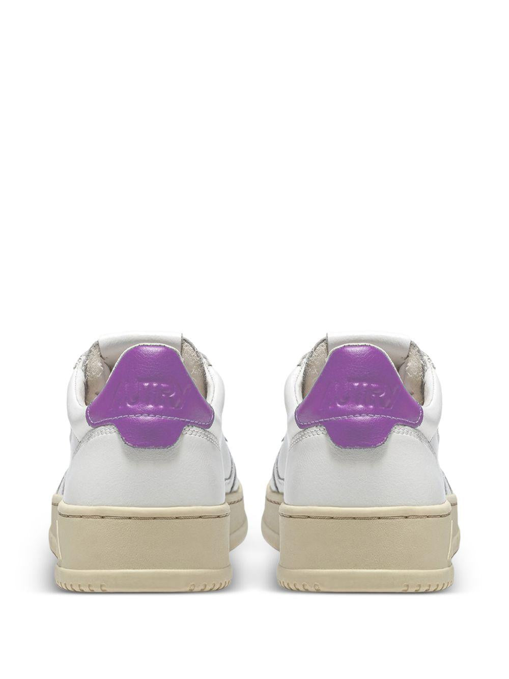 AULW SG10GOAT/WHITE AUTRY