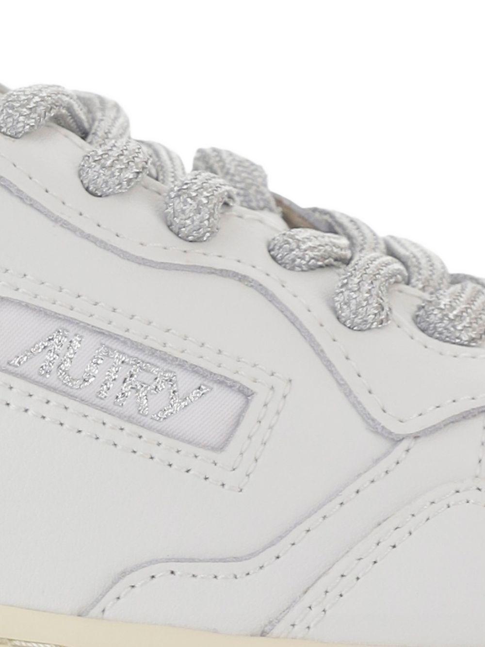 AULW SW02WHT/SILVER AUTRY