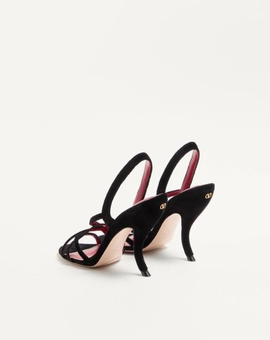 7W0S0NC6* WPJ0NO VALENTINO