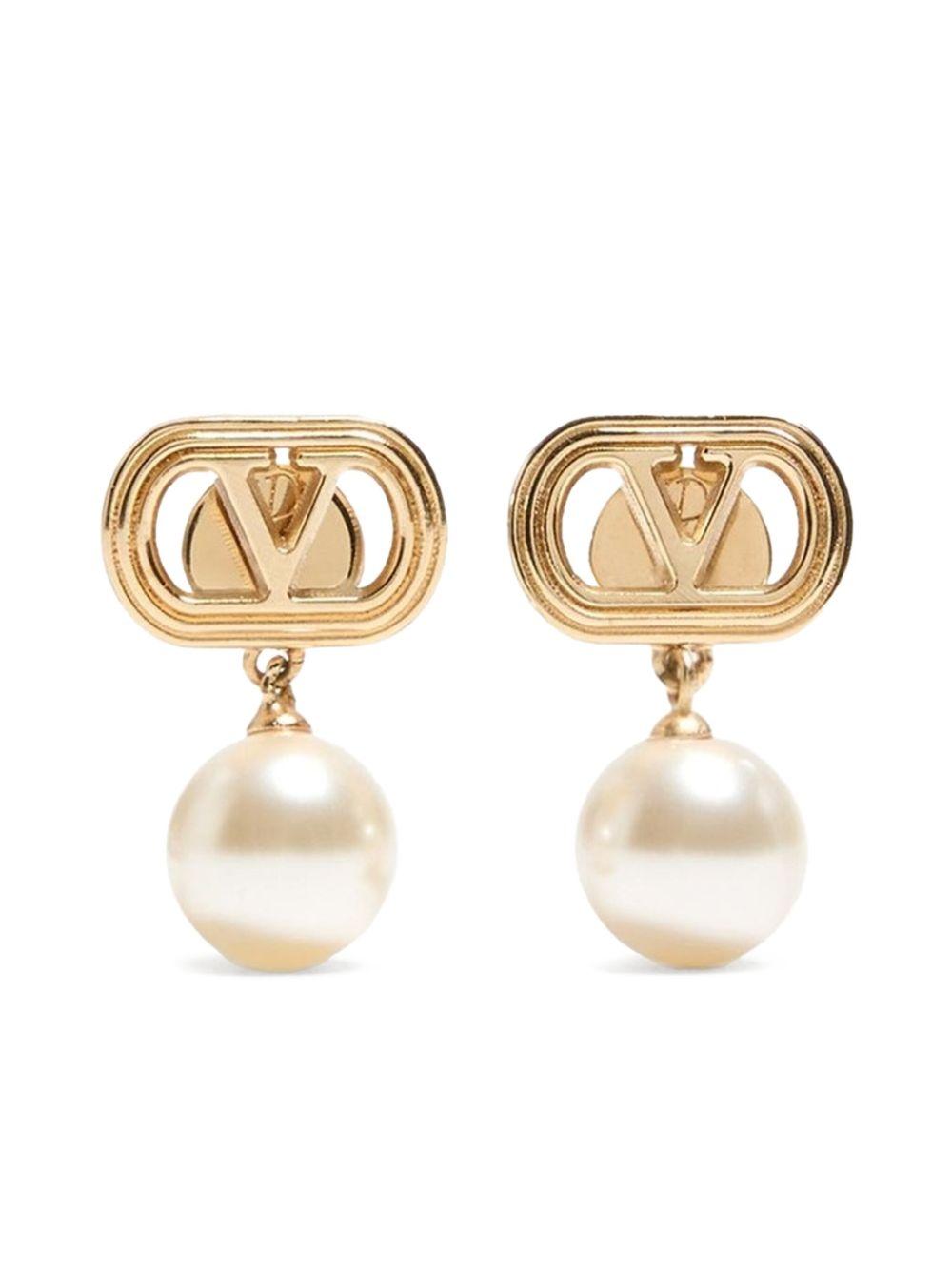 7W0J0Y78* UXMR5G VALENTINO
