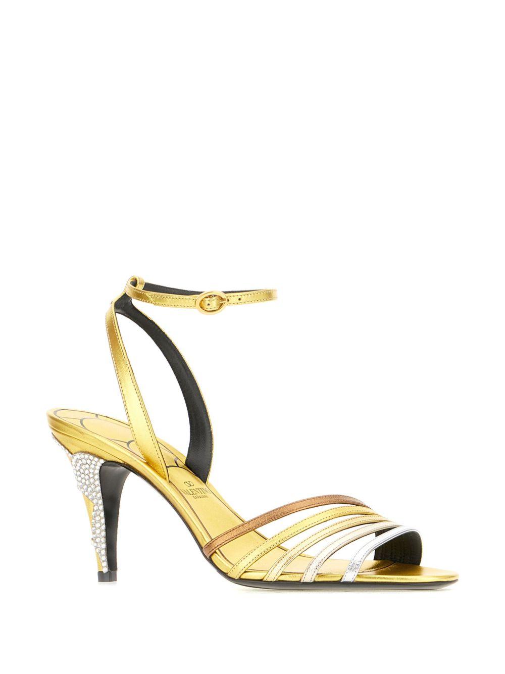 6W2S0LD3GUJ* #R2Y VALENTINO