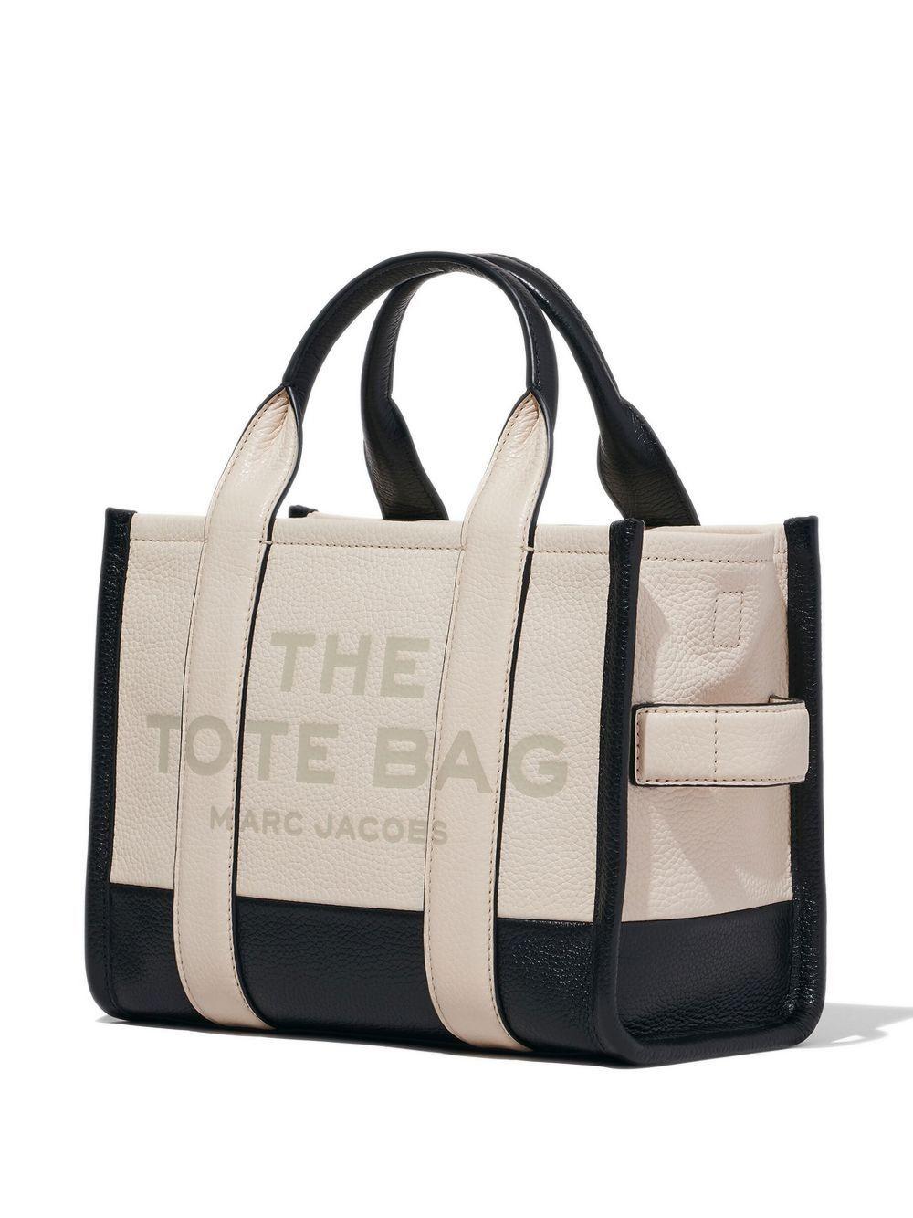 H006L01RE22 #112 MARC JACOBS
