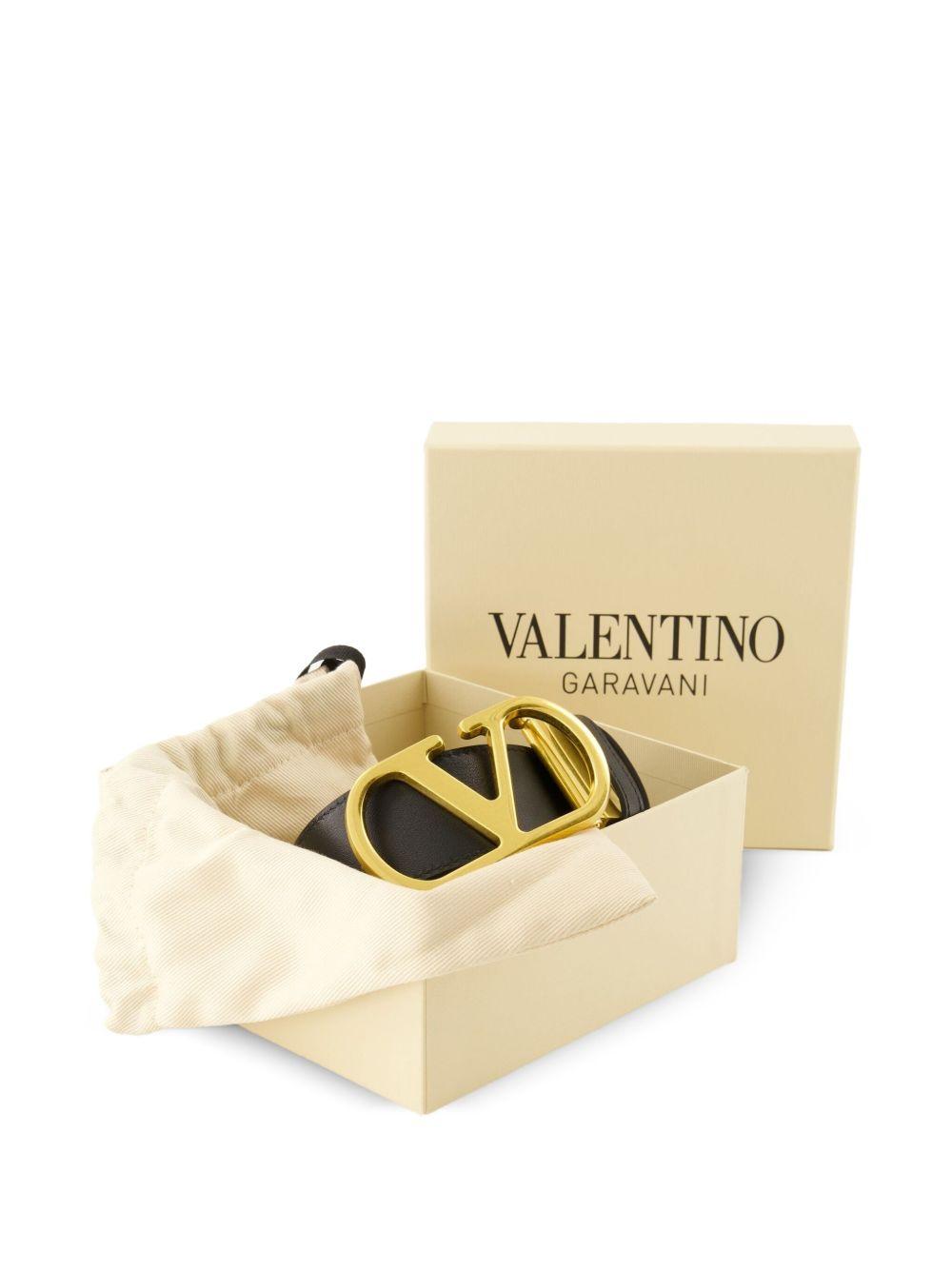 8W2T0SQ4IYR* #DRN VALENTINO