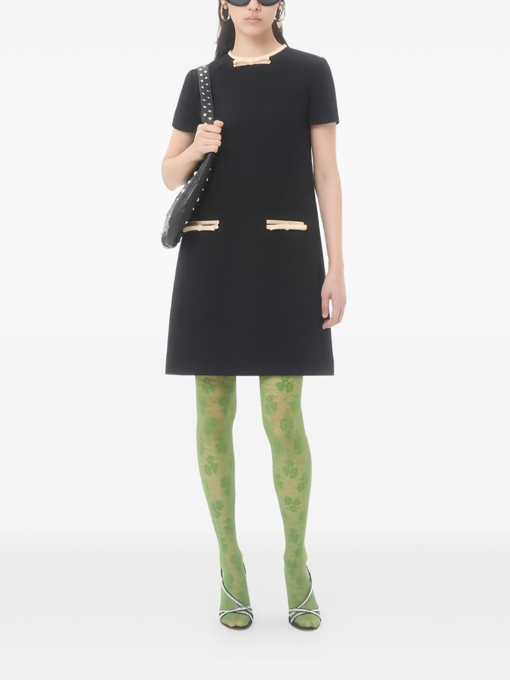 7B0VAH50* 90YES9 VALENTINO