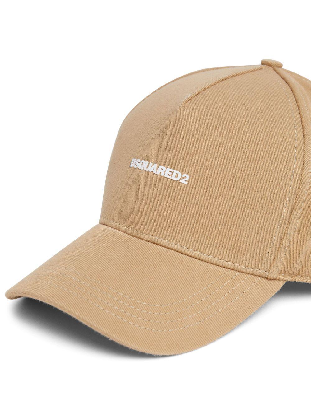 BCM0603 05C00001M4033 DSQUARED2