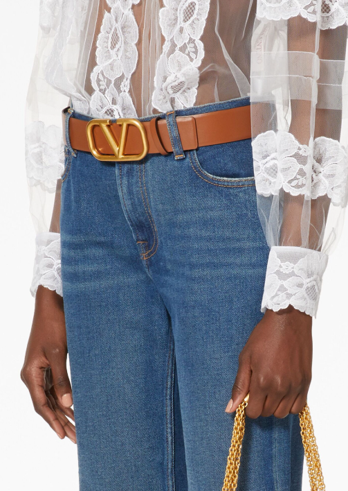6W2T0S11ZFR* #11J VALENTINO