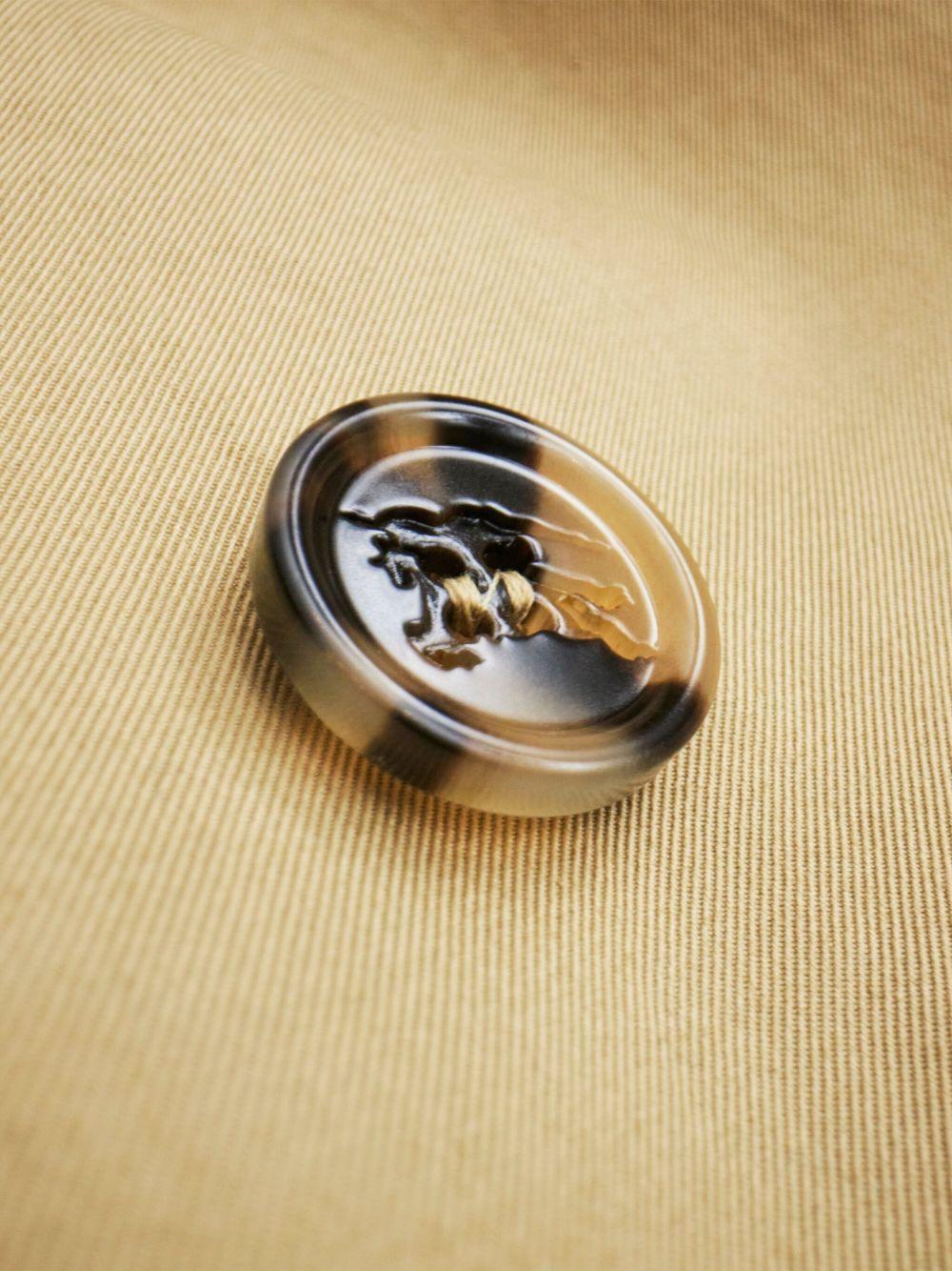 8104711 #A1435 BURBERRY