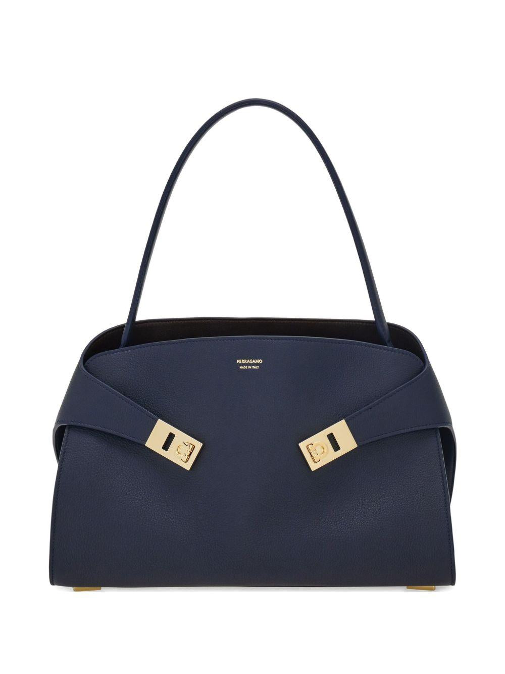219816 789711NEW NAVY FERRAGAMO