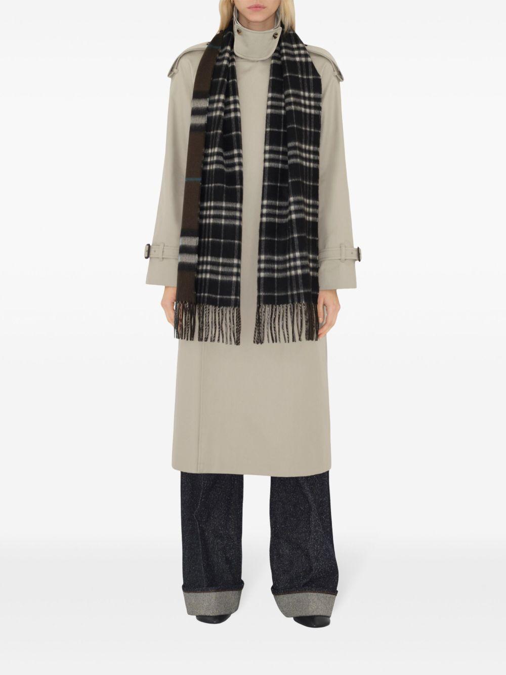 8104979 #C1170 BURBERRY