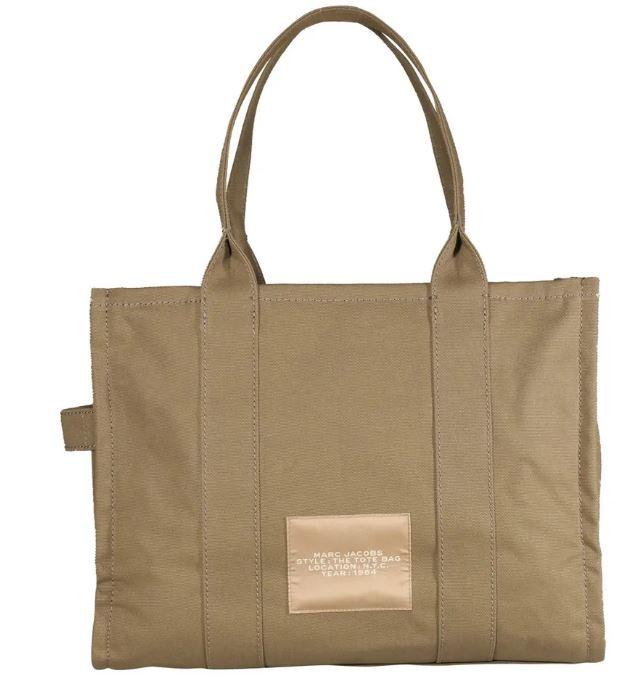 M0016156 #372 MARC JACOBS