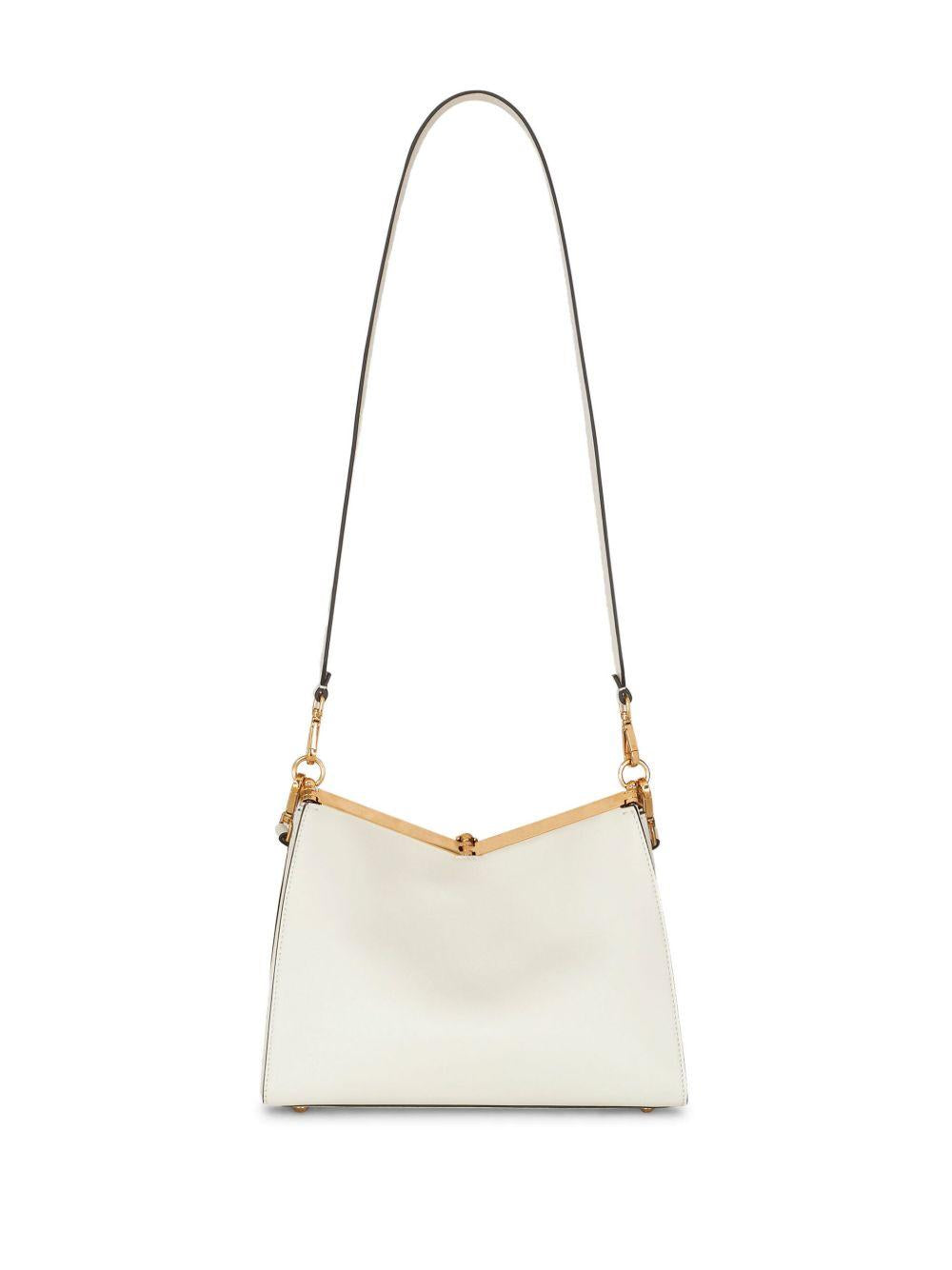 WP1B0002 AU022W1889 ETRO