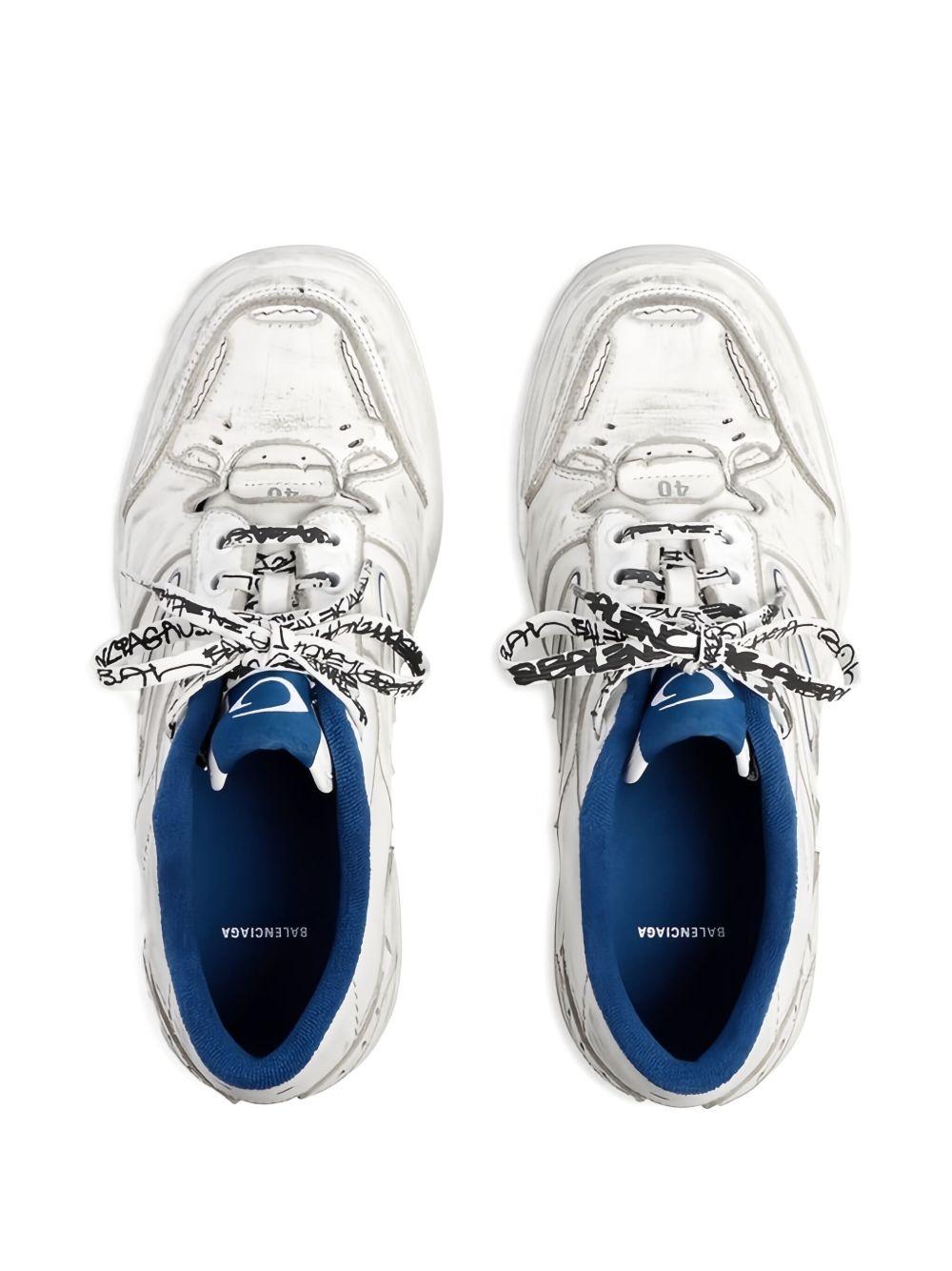 841765 WCURB9141 BALENCIAGA