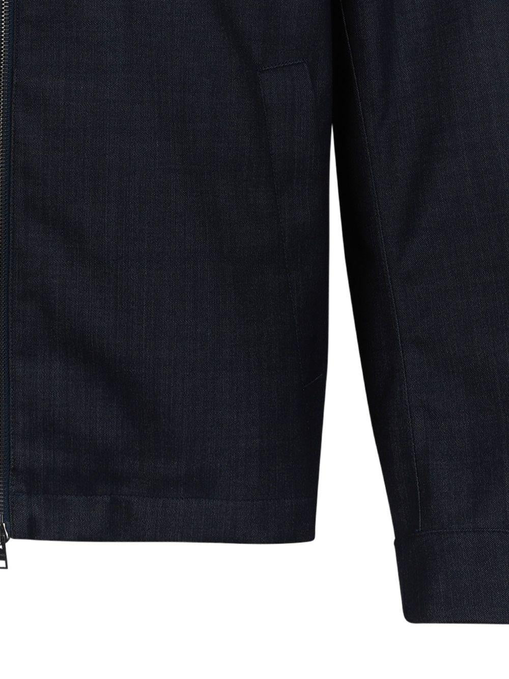 GI000580U* 127829290 HERNO