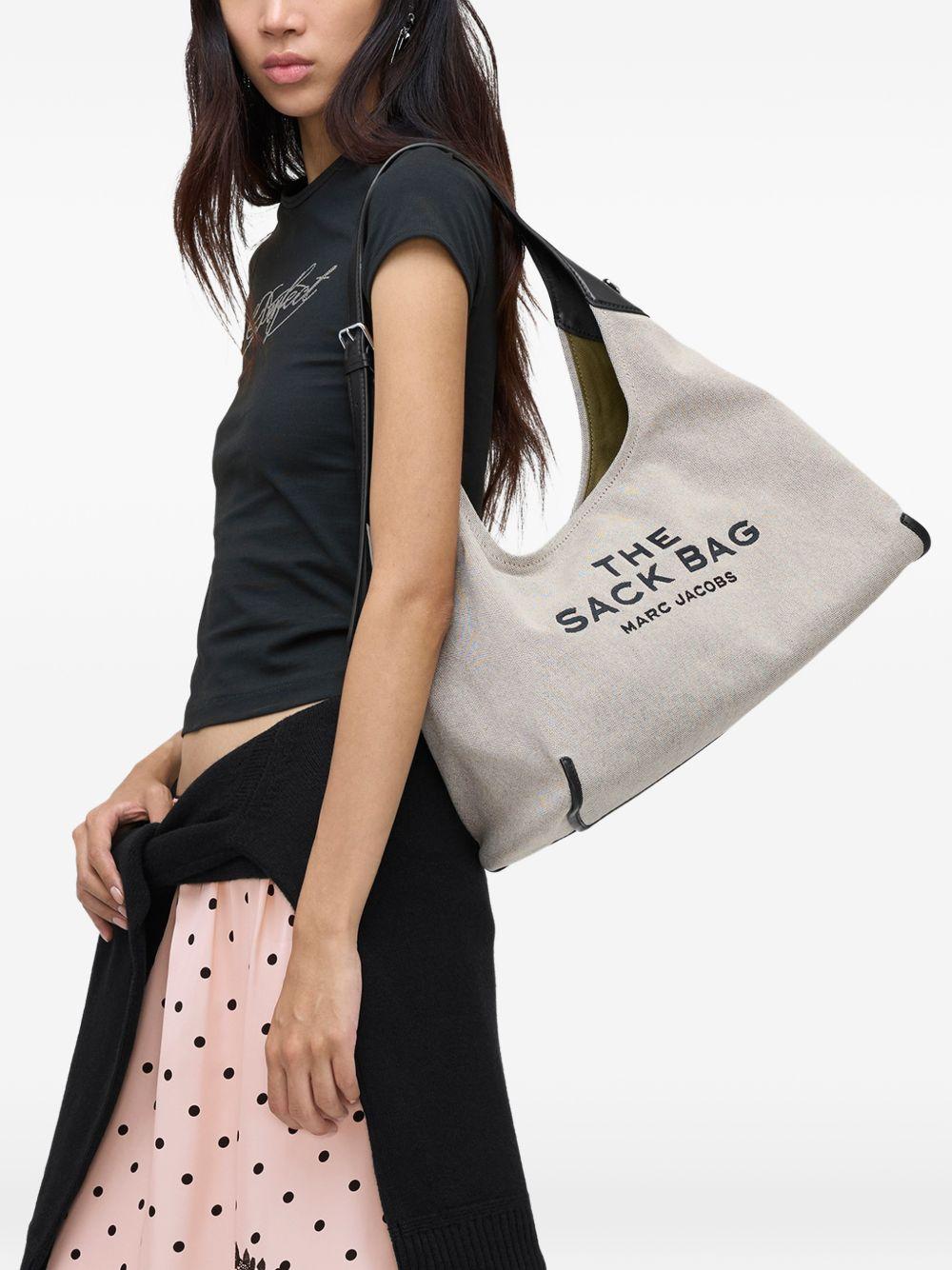 2S6HSH003H02 #117 MARC JACOBS
