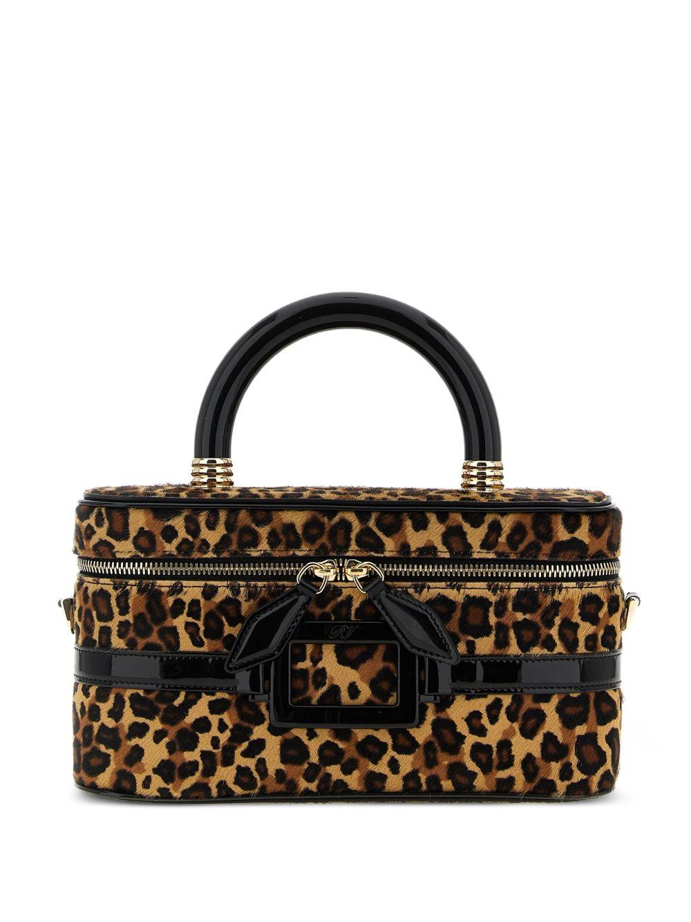 RBWAORH0101 USN021Z ROGER VIVIER