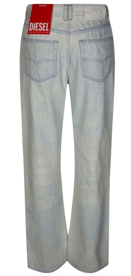 A23761 09Q1601 DIESEL