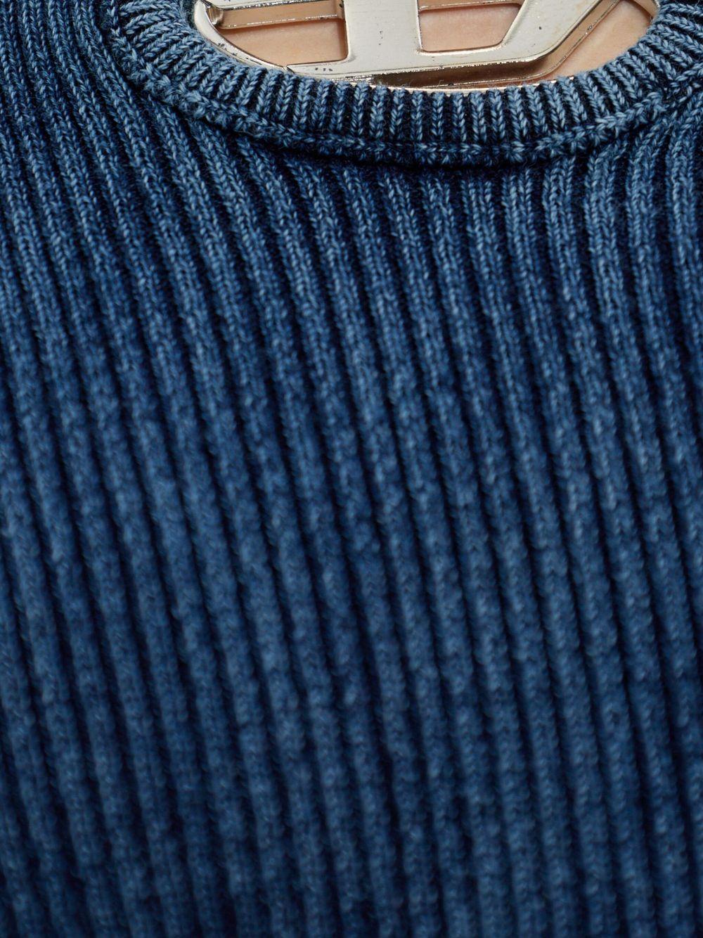 A22046 0ANAH8AT DIESEL