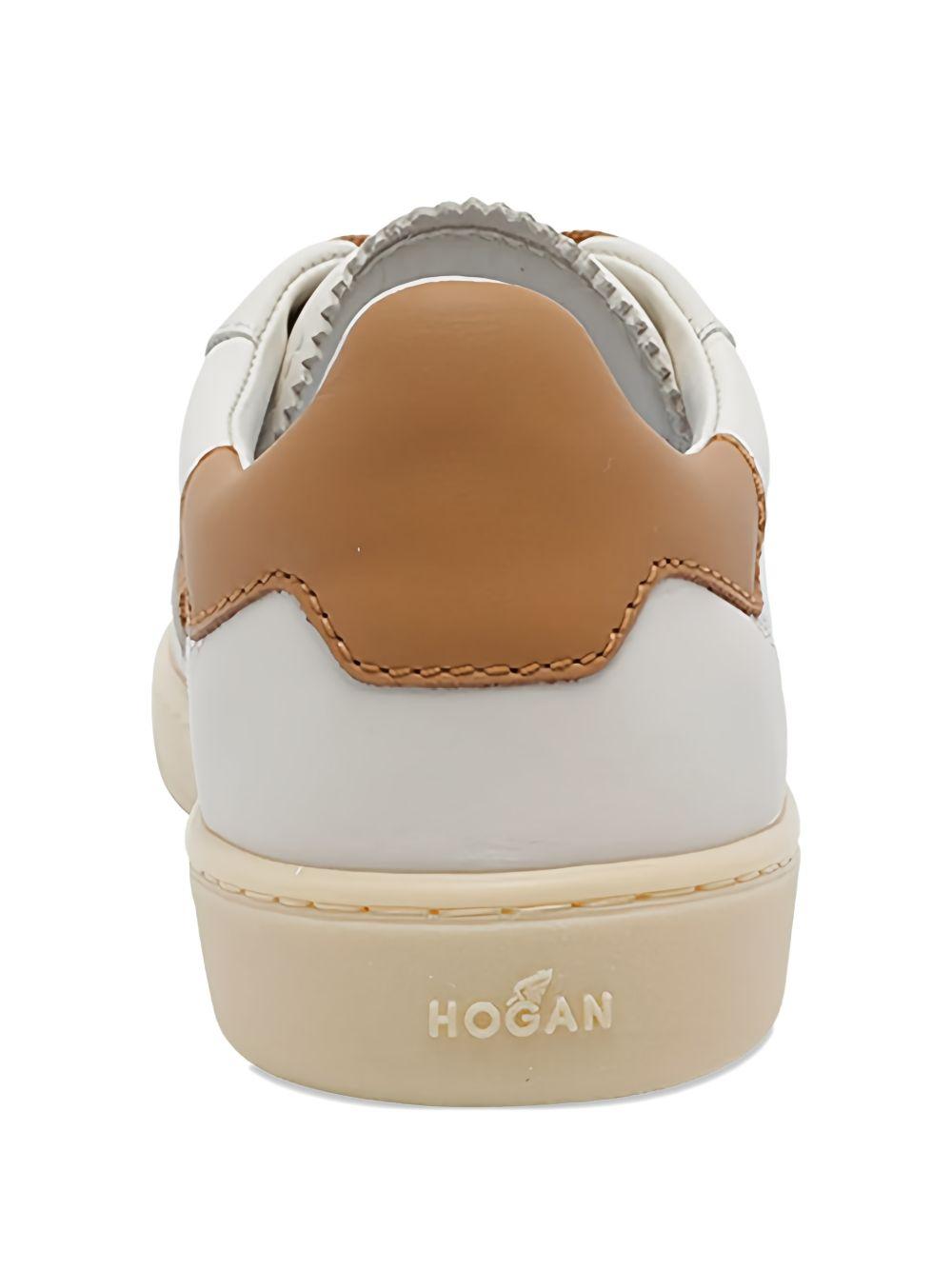 HXW6470FY50 UAI0RVK HOGAN