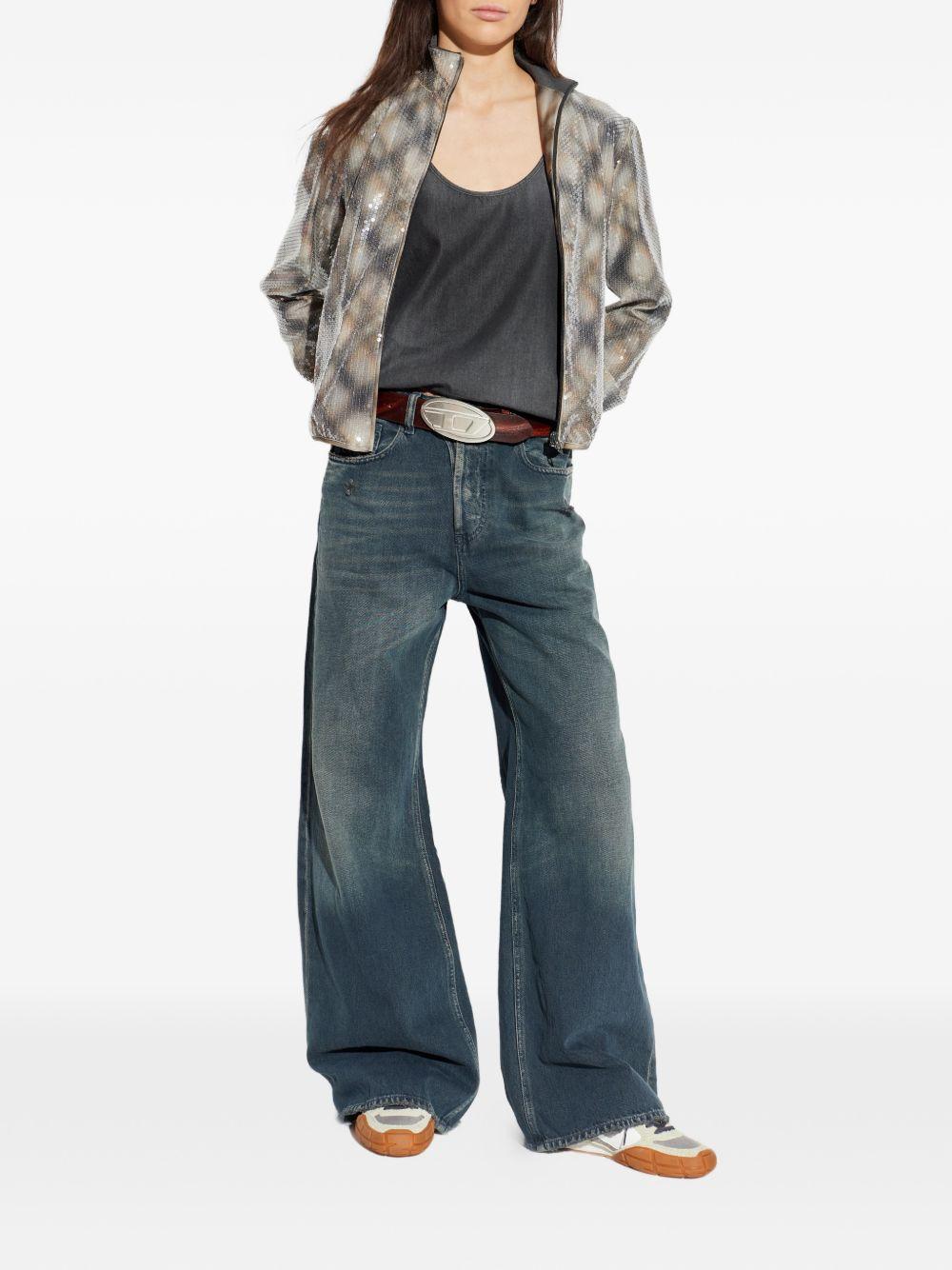 A21696 068VM02 DIESEL