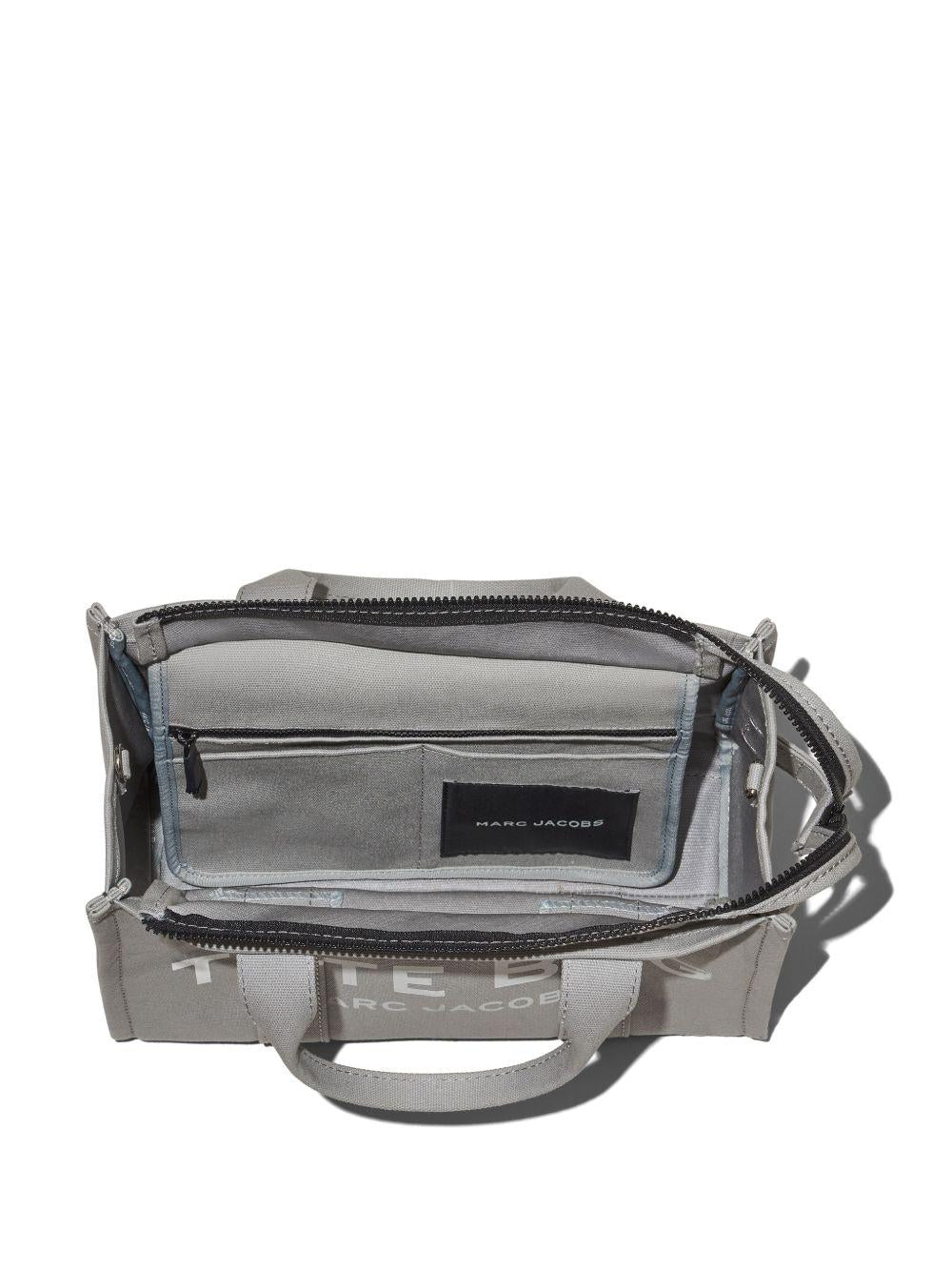 M0016161 #050 MARC JACOBS