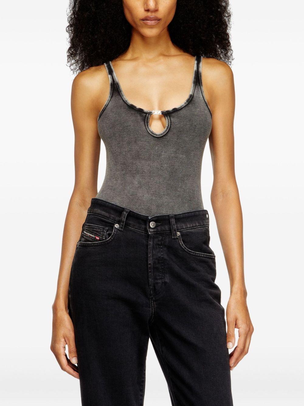 A21582 0LKARE6564 DIESEL