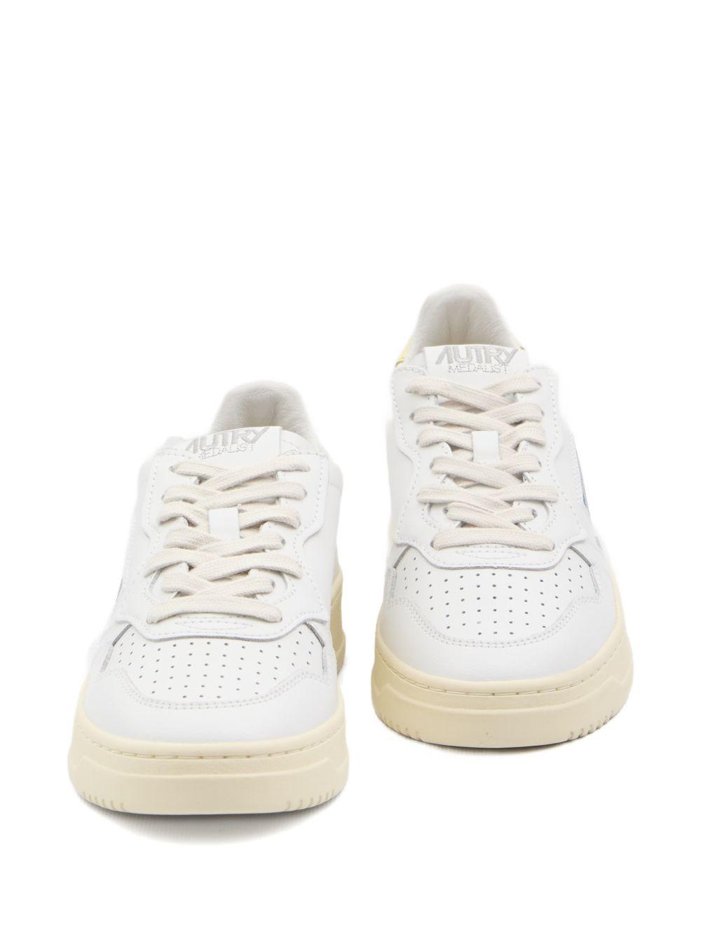 AULW LL09WHITE/LEMON AUTRY
