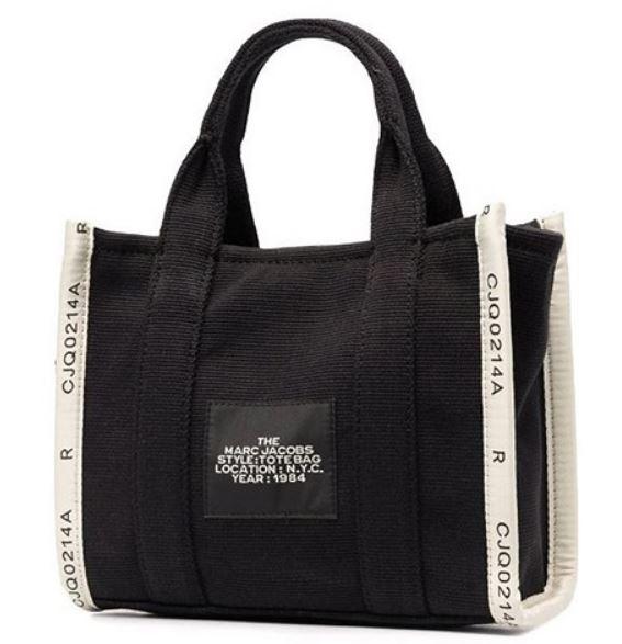 M0017025 #001 MARC JACOBS