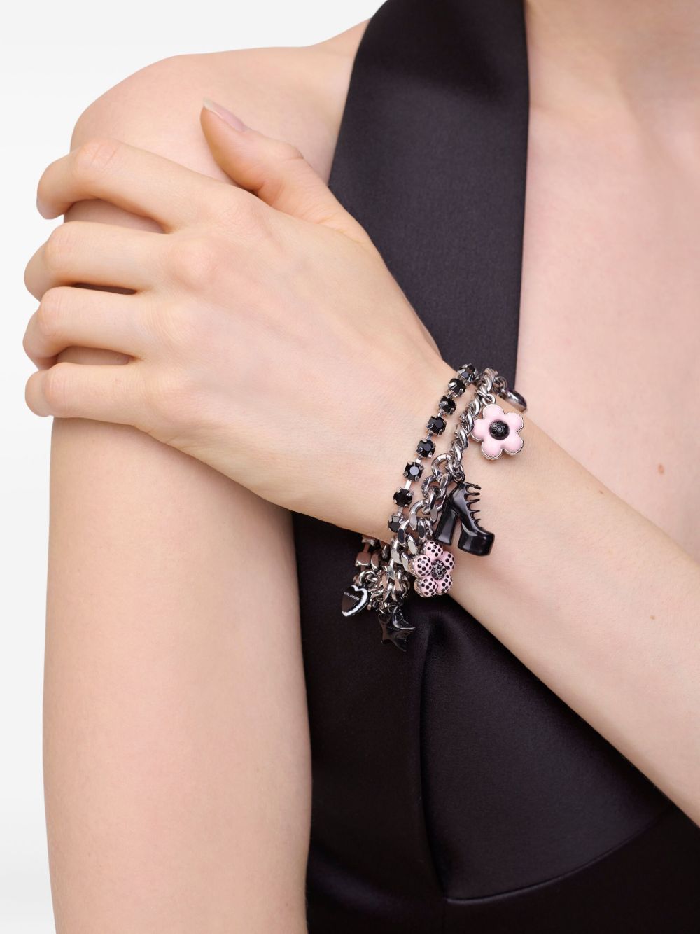  2F5JBR001J21 #099 MARC JACOBS 