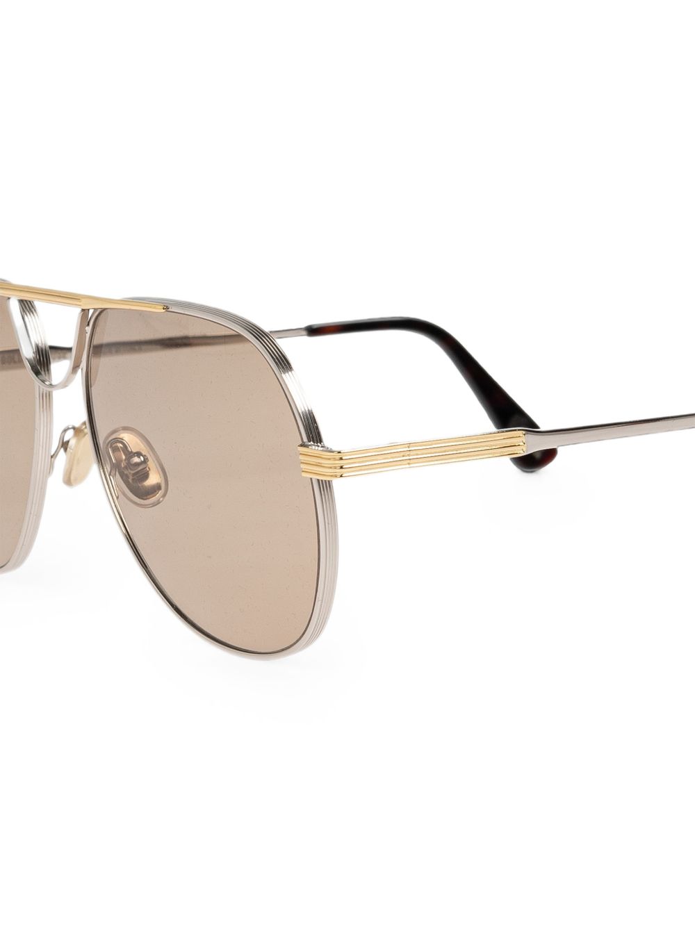  GUA00670 A00090460705 GOLDEN GOOSE 