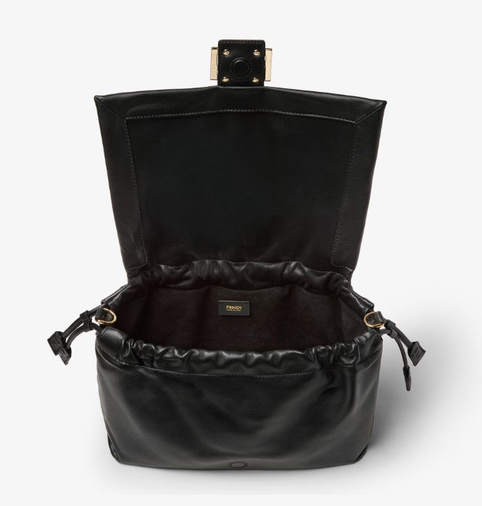  8BR857* B1ZKF0QA1 Fendi* 