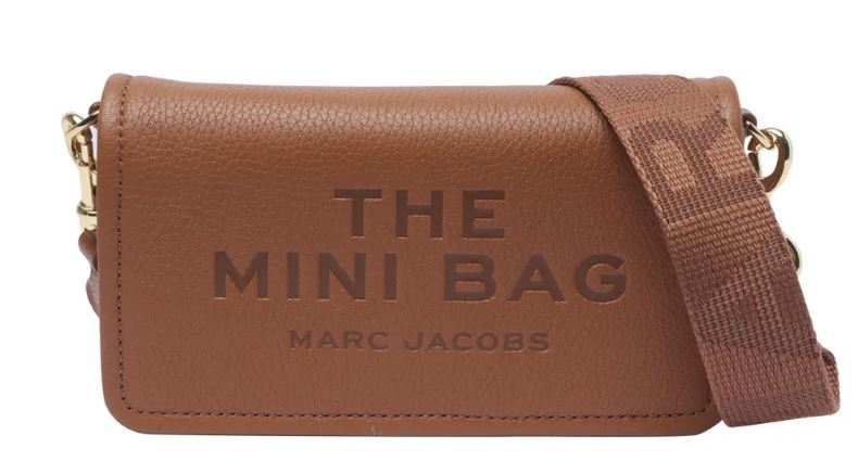  2S4SMN080S02 #212 MARC JACOBS 