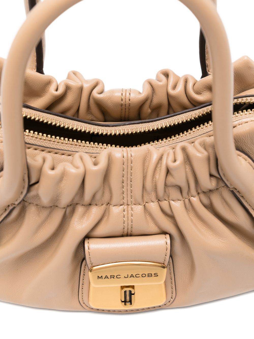  2F5HCR014H01 #230 MARC JACOBS 